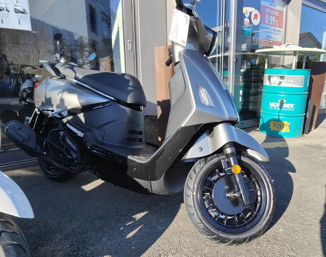 SYM Fiddle V 125 Roller Neufahrzeug SYM Fiddle V 125 Roller Neufahrzeug