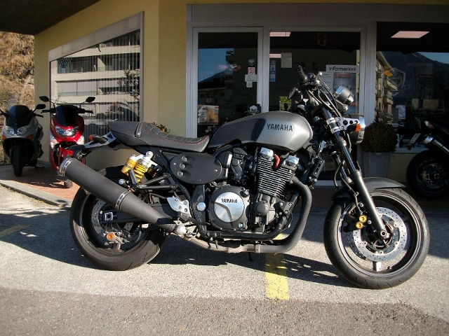 YAMAHA XJR 1300 Retro Occasion