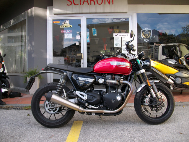 TRIUMPH Speed Twin 1200 Retro Used