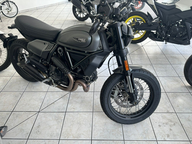 DUCATI Scrambler 803 Nightshift Retro Used