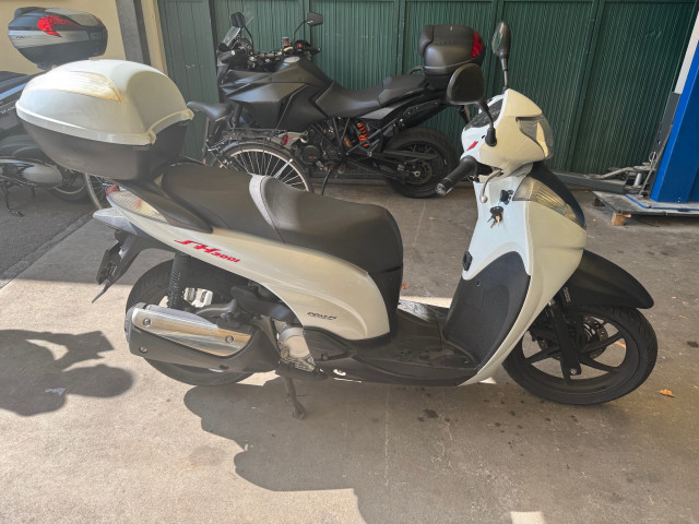 HONDA SH 300 Roller Occasion