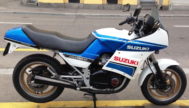 SUZUKI GSX 750 EF Touring Occasion