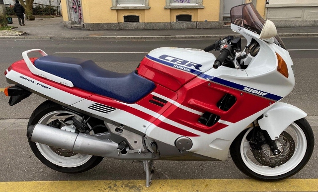 HONDA CBR 1000 F Sport Occasion