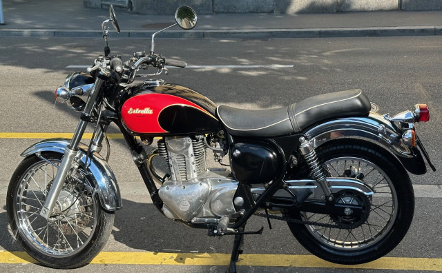 KAWASAKI Estrella 250 Retro Occasion