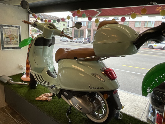 PIAGGIO Vespa Primavera 125 Scooter Moto nuova