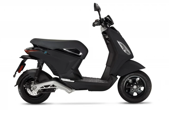 PIAGGIO 1 Active Scooter New vehicle