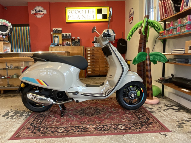 PIAGGIO Vespa Primavera 125 S Scooter Moto neuve