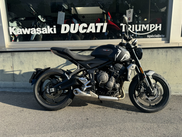 TRIUMPH Trident 660 Naked Usato