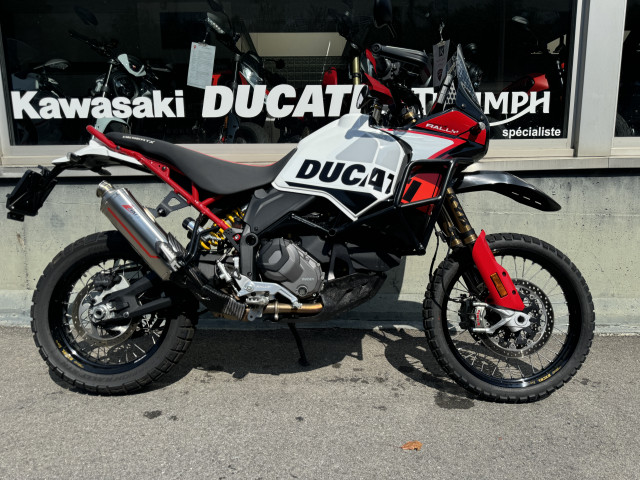 DUCATI 937 DesertX V2 Rally Enduro Demo vehicle