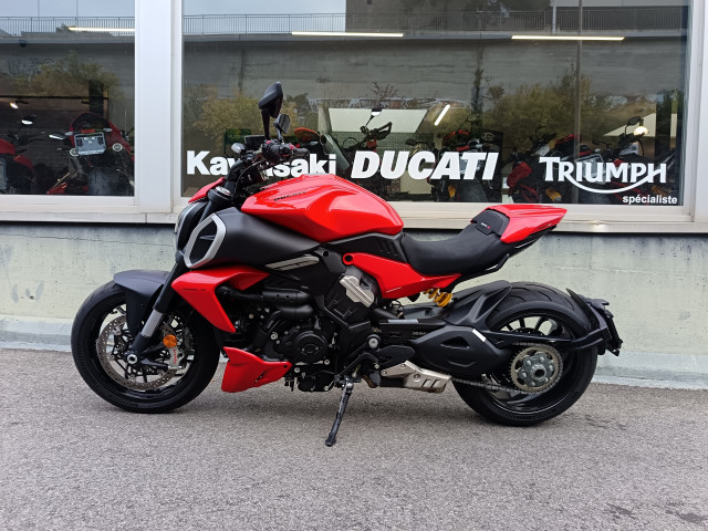 DUCATI Diavel 1160 V4 Naked Vorführfahrzeug