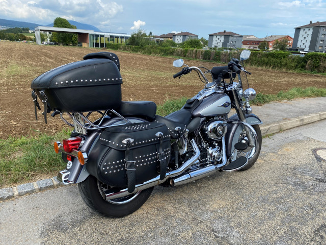 HARLEY-DAVIDSON FLSTC 1690 Softail Heritage Classic Custom Occasion