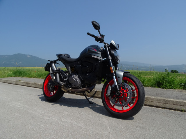 DUCATI Monster 950 Plus Naked Occasion