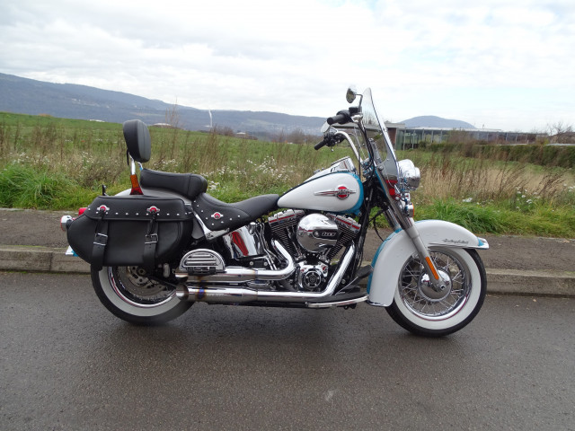 HARLEY-DAVIDSON FLSTC 1690 Softail Heritage Classic Custom Occasion