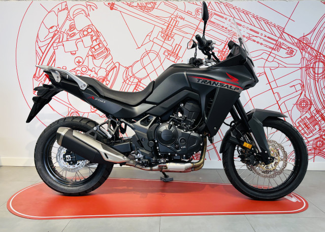 HONDA XL 750 Transalp Gray Enduro Tageseinlösung