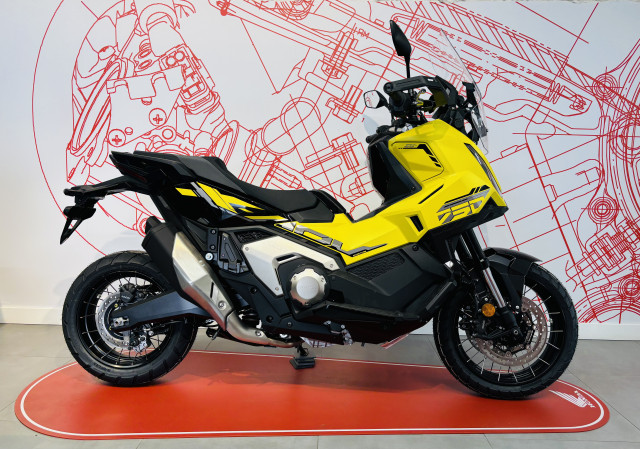HONDA X-ADV 750 Roller Occasion
