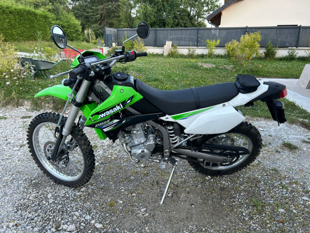 KAWASAKI KLX 250 Enduro Occasion