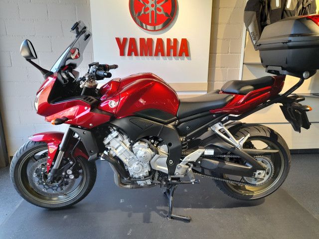 YAMAHA FZ 1 S Touring Used