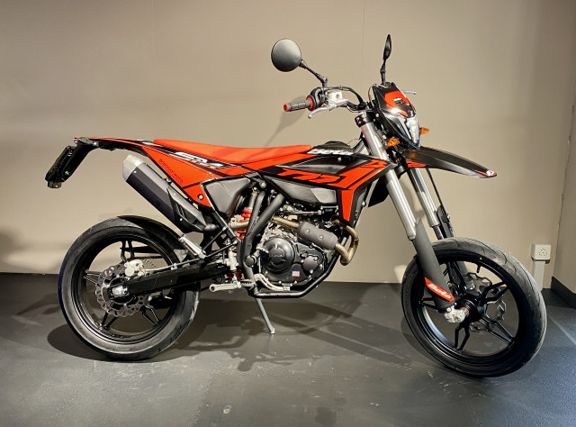 BETA RR 125 T Motard Supermoto Neufahrzeug