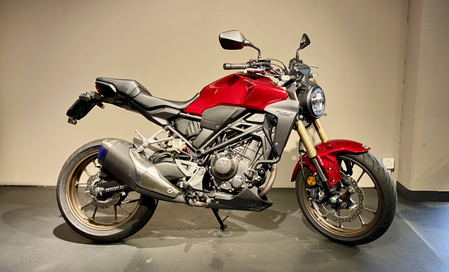 HONDA CB 300 R Naked Occasion