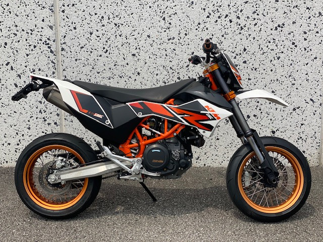 KTM 690 SMC R Supermoto Supermoto Occasion