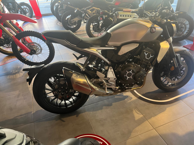 HONDA CB 1000 R Naked Tageseinlösung