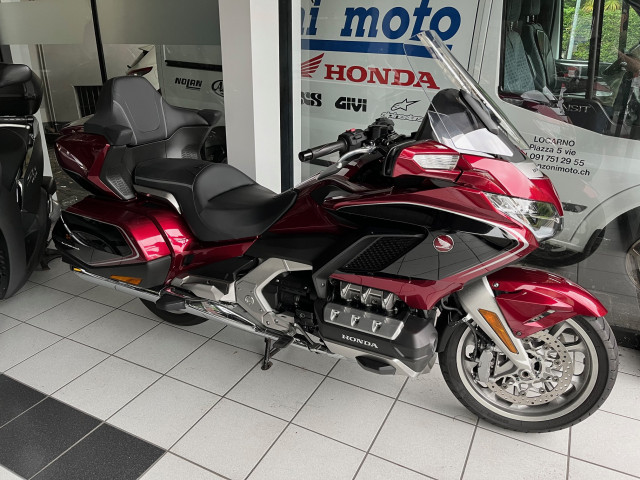 HONDA GL 1800 Gold Wing Tour DCT Touring Used