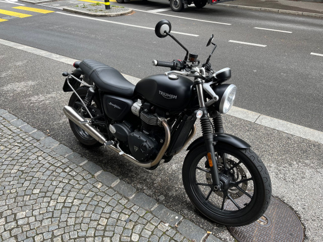 TRIUMPH Street Twin 900 Retro Occasion