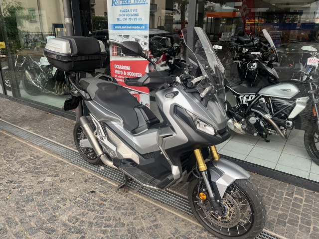 HONDA X-ADV 750 Scooter Used