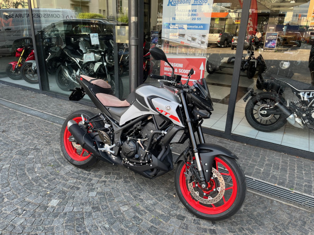 YAMAHA MT-03 Naked Occasion