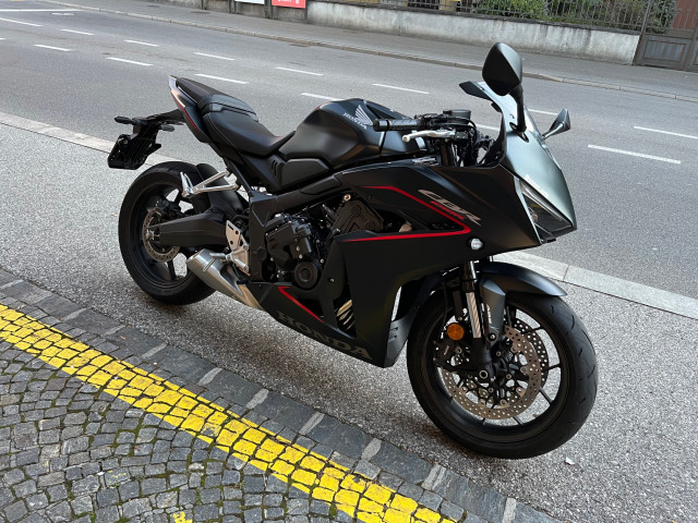 HONDA CBR 650 R E-Clutch Sport Occasion HONDA CBR 650 R E-Clutch Sport Occasion