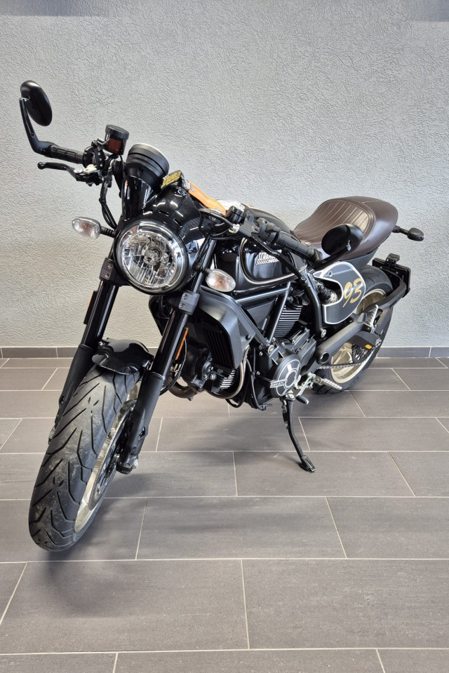 DUCATI Scrambler 803 Café Racer Retro Occasion