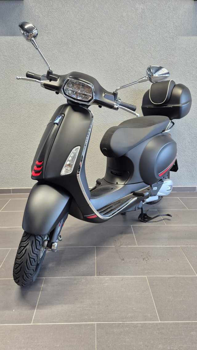 PIAGGIO Vespa Sprint 125 Sport Scooter Usato
