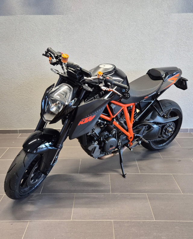 KTM 1290 Super Duke R Naked Occasion