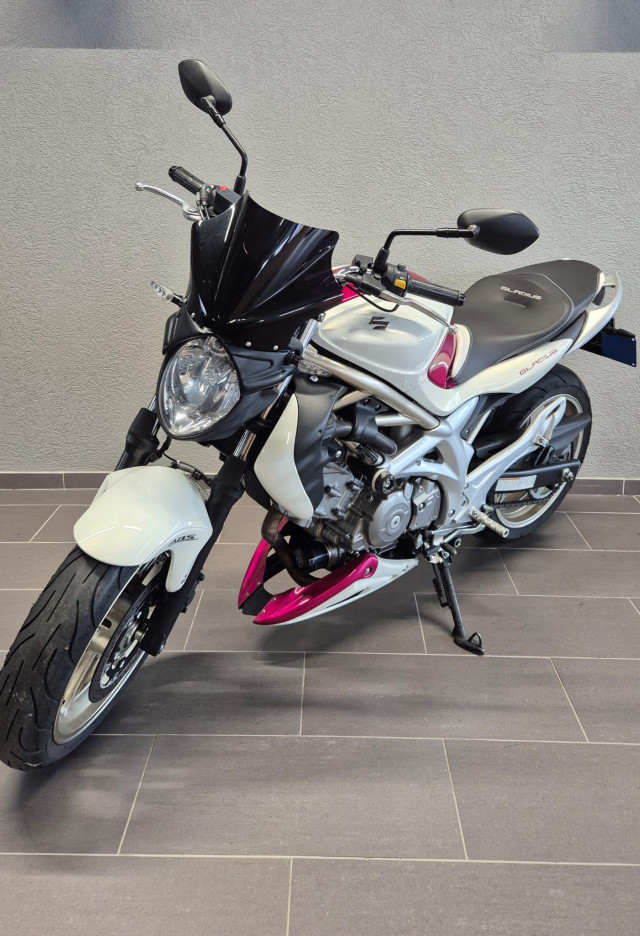 SUZUKI SFV 650 Gladius Naked Occasion