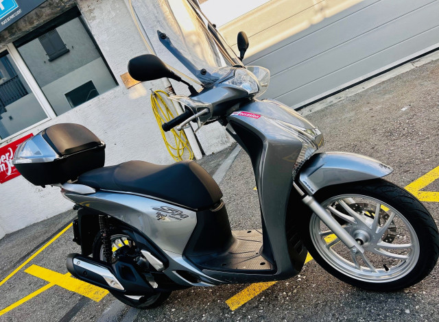 HONDA SH 125 Roller Occasion