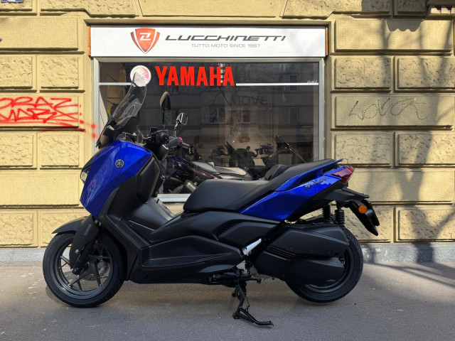 YAMAHA X-Max 300 Roller Neufahrzeug YAMAHA X-Max 300 Roller Neufahrzeug
