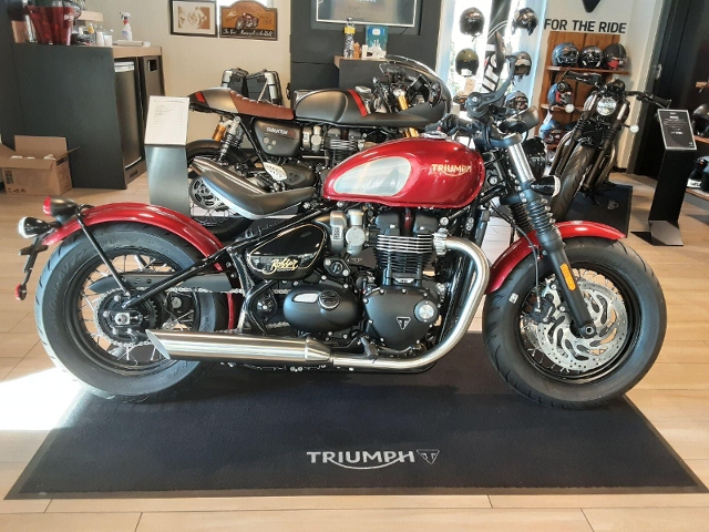 TRIUMPH Bonneville Bobber 1200 Retro Neufahrzeug