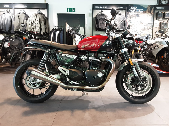 TRIUMPH Speed Twin 1200 Retro Occasion