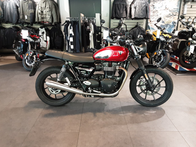 TRIUMPH Speed Twin 900 Chrome Edition Retro Occasion