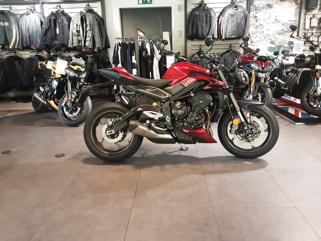 TRIUMPH Street Triple 765 RS Naked Occasion