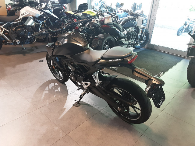 HONDA CB 125 R Naked Occasion