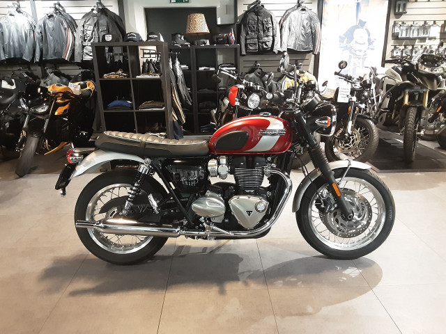 TRIUMPH Bonneville T120 Elvis Presley Limited Edition Retro Vorführfahrzeug