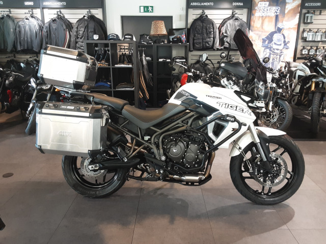 TRIUMPH Tiger 800 XRT Enduro Occasion