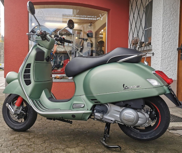 PIAGGIO Vespa GTV 300 Sei Giorni Scooter Modello dell'anno precedente