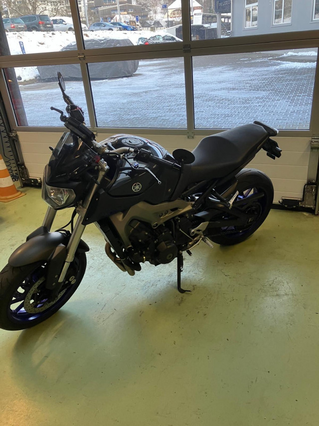 YAMAHA MT-09 Naked Occasion