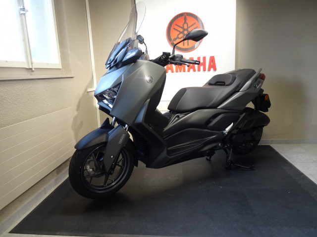 YAMAHA X-Max 125 Roller Neufahrzeug YAMAHA X-Max 125 Roller Neufahrzeug