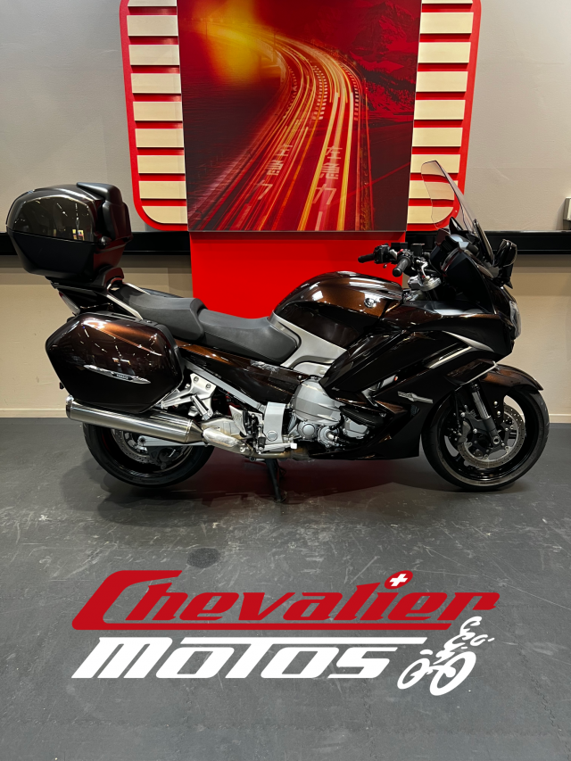 YAMAHA FJR 1300 AE Touring Used