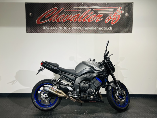 YAMAHA FZ 8 N Naked Occasion