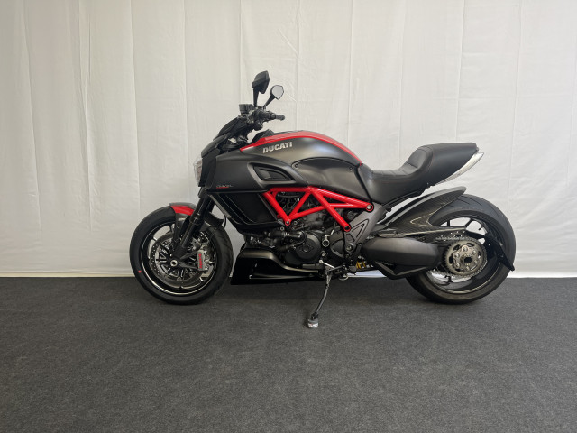 Ducati diavel second deals hand