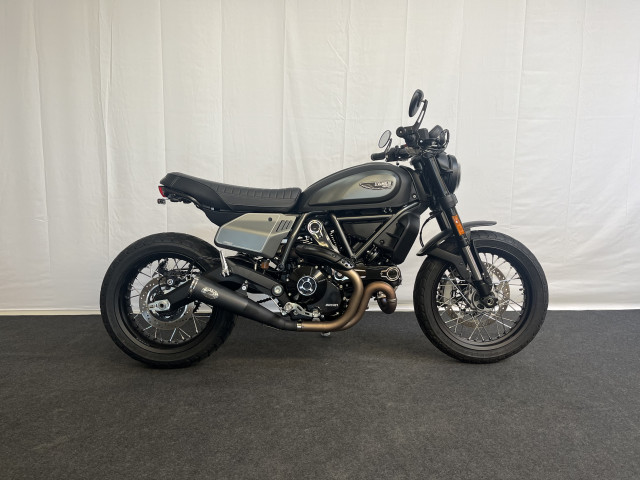 DUCATI Scrambler 803 Icon Dark Retro Used